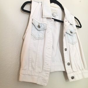 Lightwash Denim Vest